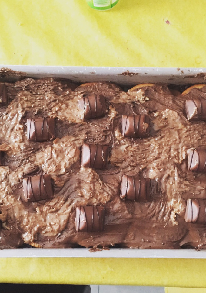 Una foto de Tarta de galletas con chocolates