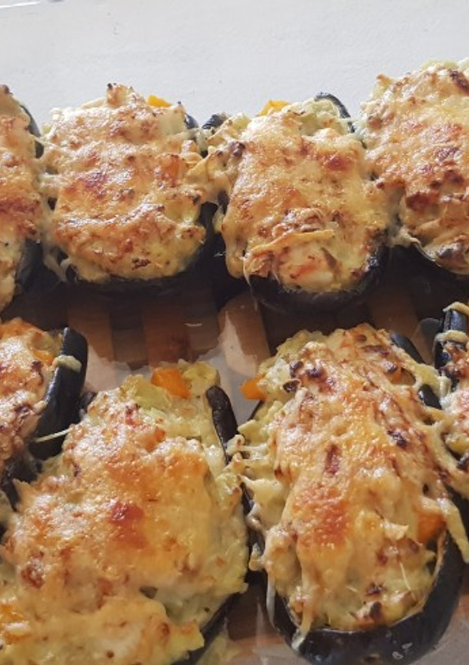 Una foto de Berenjenas rellenas de pollo