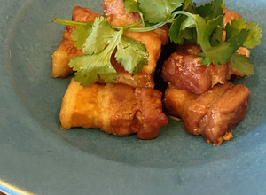 A picture of Vietnamese style braised pork belly (Non halal) 🇻🇳.