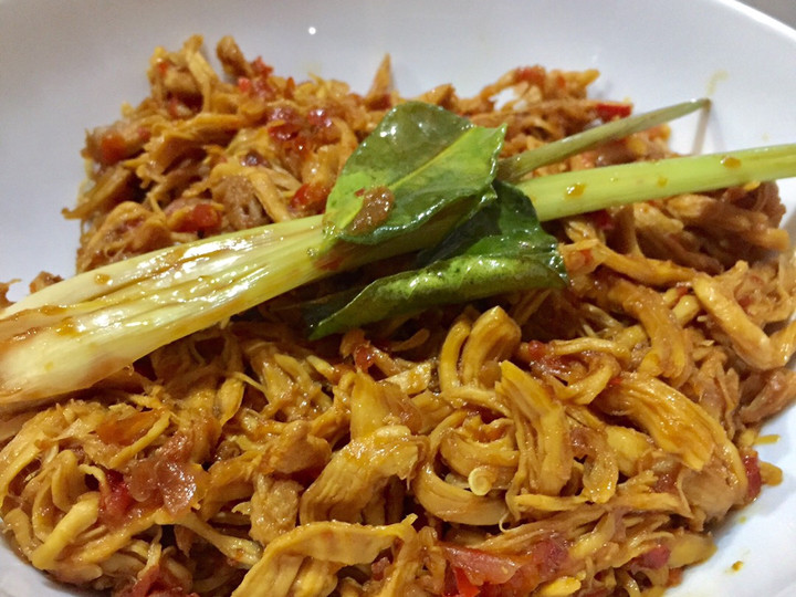 Langkah Mudah untuk Membuat Ayam Suwir Pedas Manis, Lezat Sekali