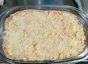 Una foto de Pastel de pollo con base de masa integral