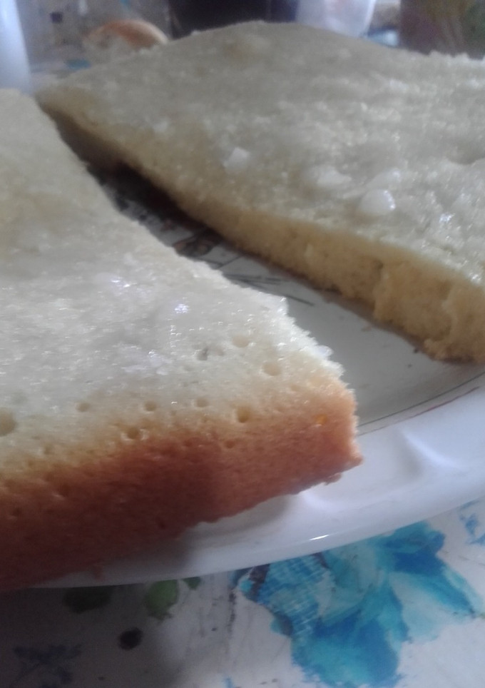 Una foto de Bizcochuelo económico en olla essen