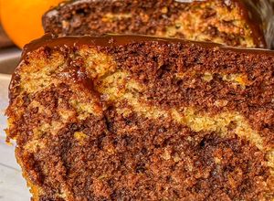 Foto principal de Bizcocho marmolado de naranja y chocolate