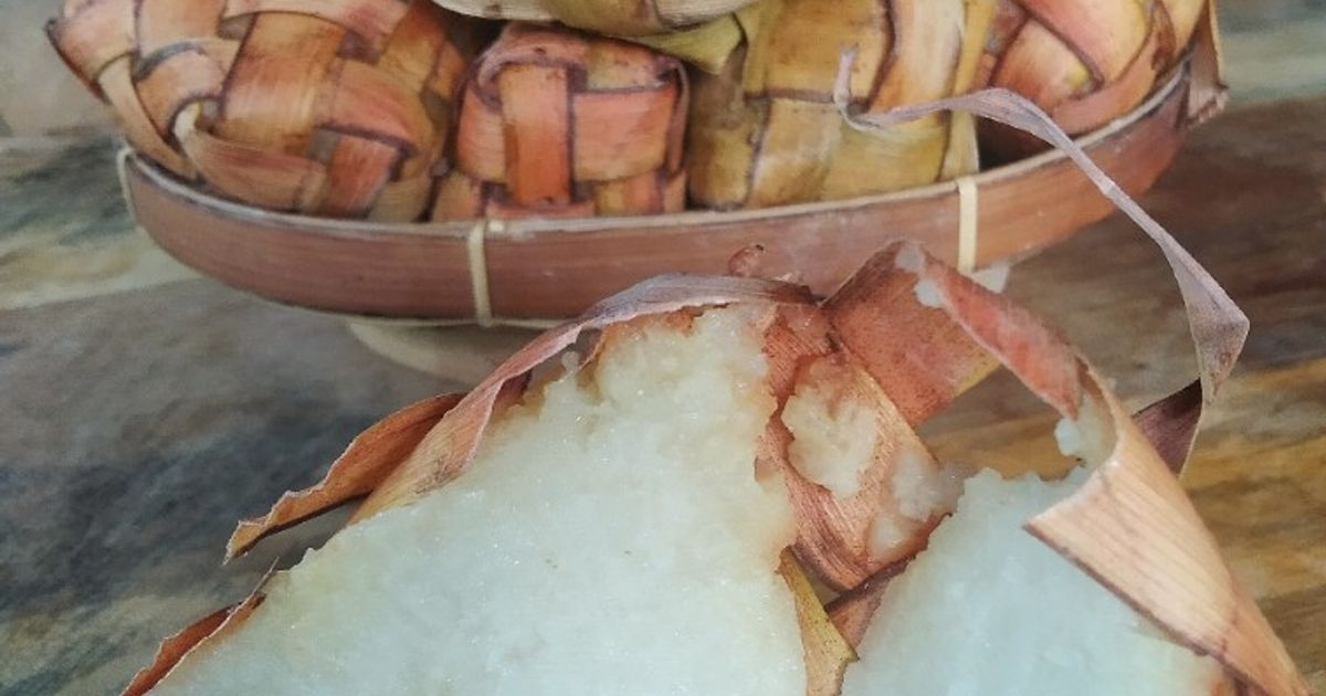 Ketupat khas Lebaran