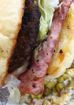 عکسی از دستور ساندویچ همبر رژیمی...👌🍔