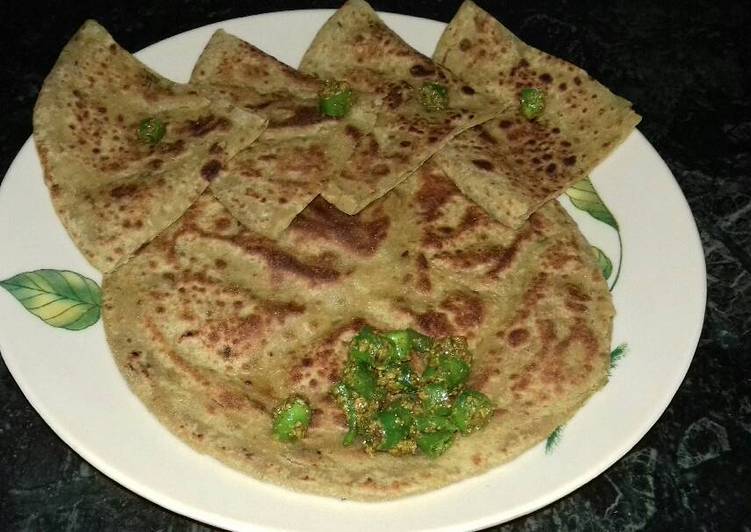 Recipe of Appetizing Moong dal paratha