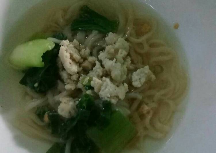 Mie Udon ayam lada hitam