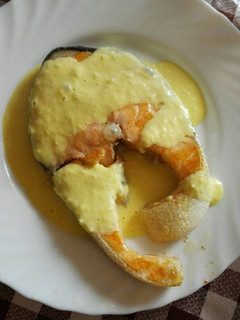 Una foto de Salmón en salsa de naranja