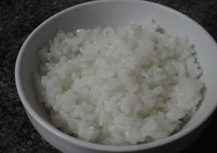 Cómo Hacer Sabroso Arroz Blanco Estilo Coreano