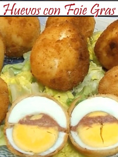 Una foto de Huevos con foie gras