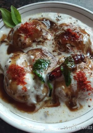 A picture of Instant 2 min south indian style Dahi bada....