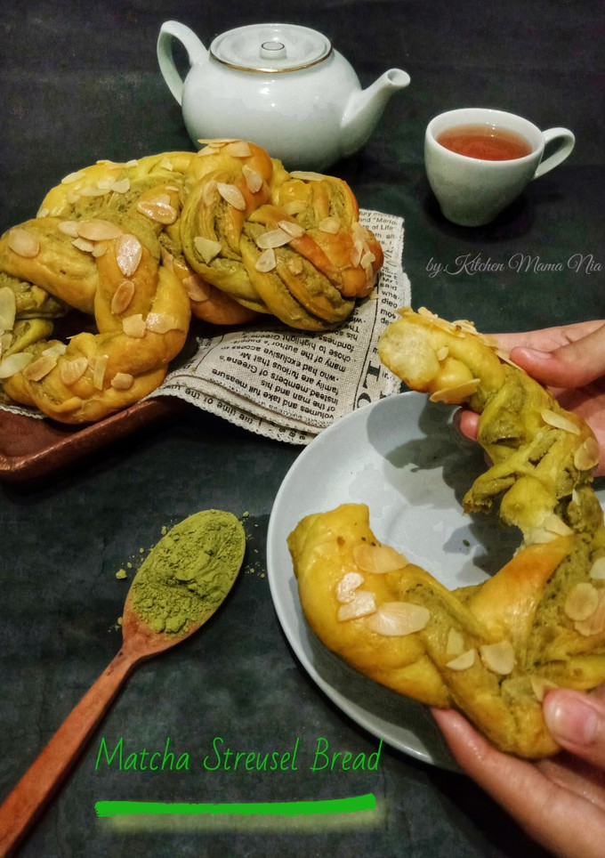 Foto resep Matcha Streusel Bread