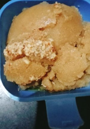 सूजी का हलवा (Suji ka halwa recipe in hindi) रेसिपी मुख्य फोटो