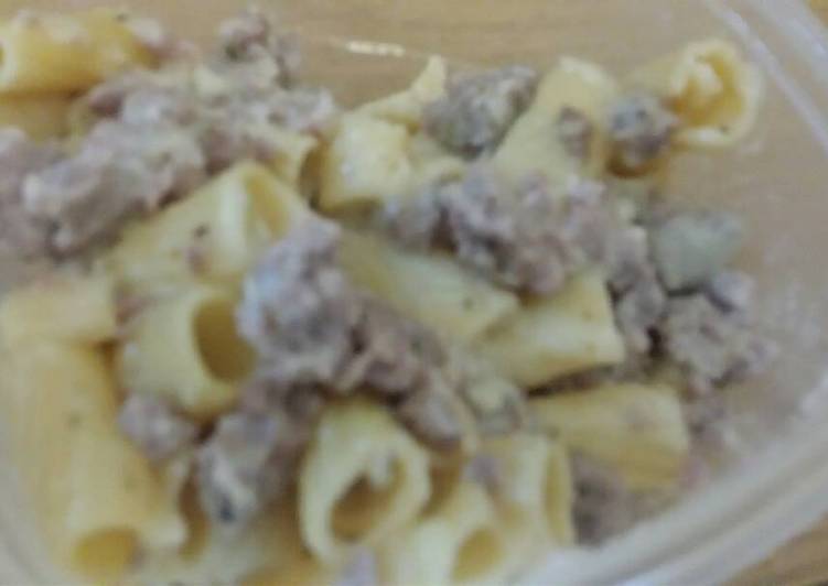 How to Make Speedy Rigatoni &amp; Italian Sausage Skillet Meal