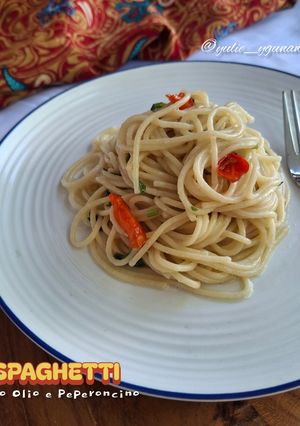 Foto resep Spaghetti Aglio Olio e peperoncino (versi otentik)