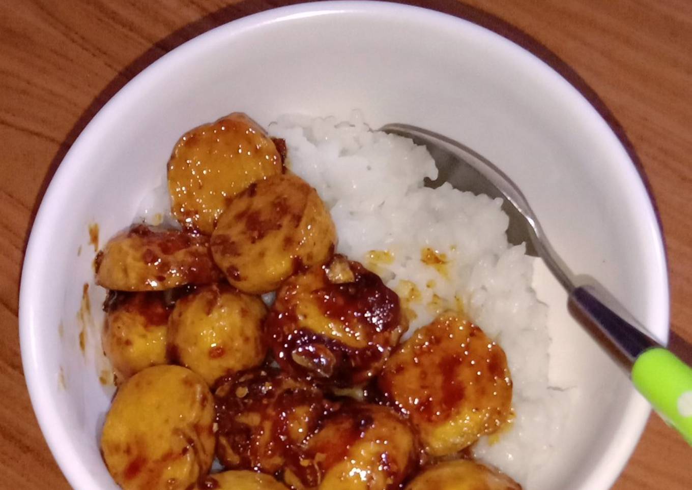 Bagaimana Menyiapkan Ricebowl Bakso Ikan Saus Tiram Anti Gagal