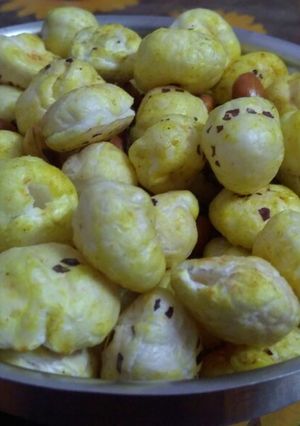 A picture of Roasted Makhana with a Twist.