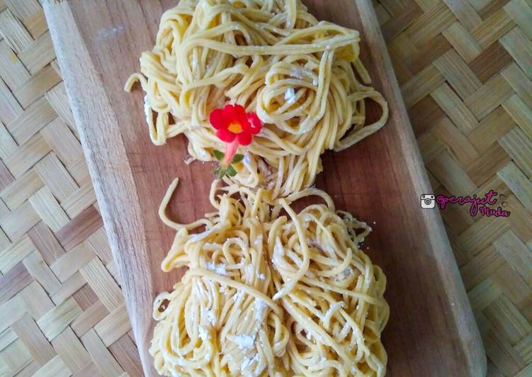 Resep Mie Basah / Mie Telor Homemade untuk Mie Ayam