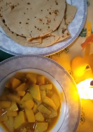 A picture of Tandoori aloo muttor sabzi.