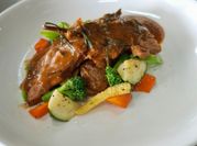 Gambar beef steak with blackpepper sauce