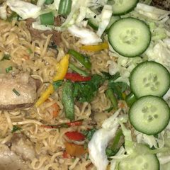 A picture of Noodles soup.