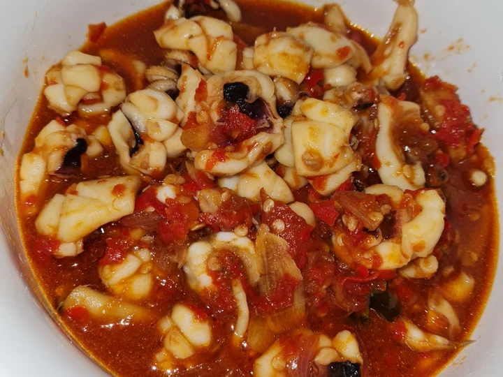 Langkah Gampang Membuat Resep Cumi tumis pedes saos tiram yang Enak Banget Anti Ribet, Lezat Sekali