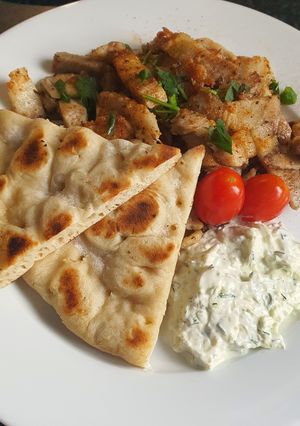 Φωτογραφία της συνταγής Σπιτικές αφράτες πίτες για σουβλάκι / γύρο