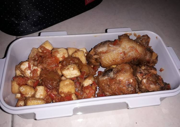 Ayam Tahu Sambal Ulek Rawit Wortel