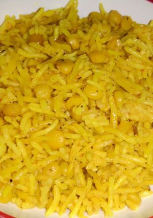 A picture of Chana Dal Tehri (Spiced Rice with Split Chickpeas).