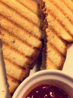 صورة لوصفة توست التونه الايطالي 🥪