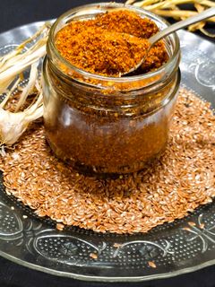 जवसाची चटणी (javasachi chutney recipe in marathi) रेसिपी चे मुख्य फोटो