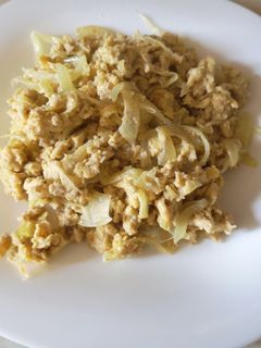 Hagymás velős tojás recept fotója