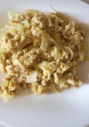 Hagymás velős tojás recept fotója