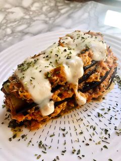 Una foto de Lasaña de berenjena con atún 🍆