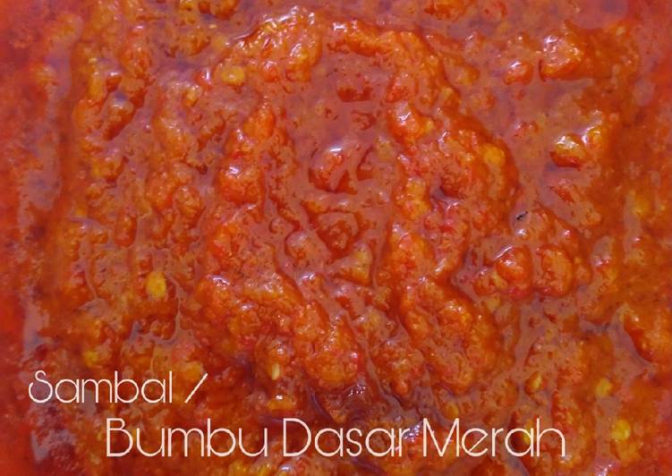 Bagaimana Menyiapkan Sambal / Bumbu Dasar Merah yang Enak