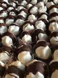 Merenguitos con dulce de leche y chocolate