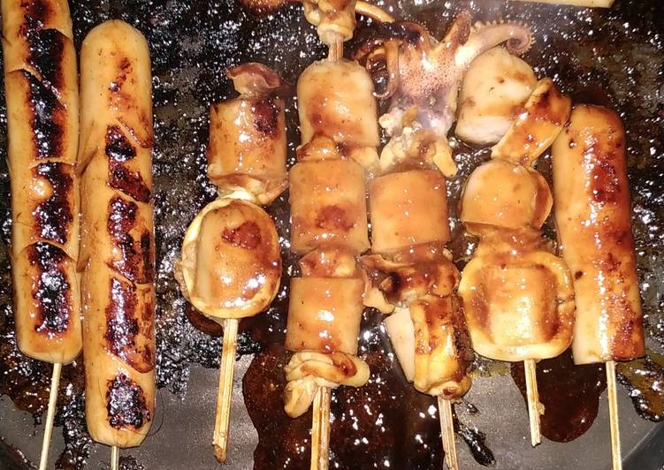 Sate Cumi Sosis panggang🐙 Sate Cumi Sosis panggang🐙