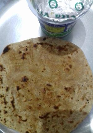 A picture of Mulli ka Parantha.