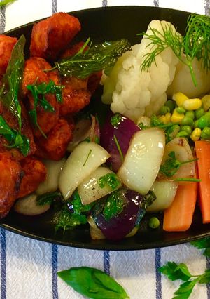 A picture of Chicken Sizzler With Herbs.