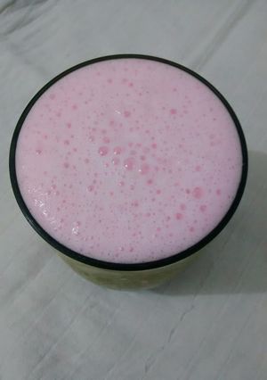 Foto resep Strawberry Milkshake seadanya mudah cepat super simple