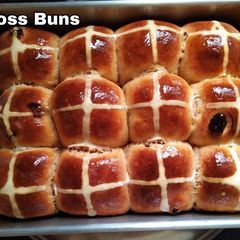A picture of Hot Cross Buns.