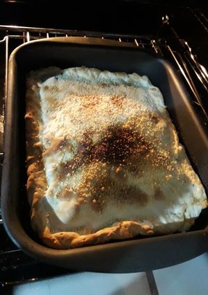 Una foto de Tarta de pollo y verdeo
