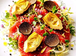 Foto di Carpaccio di Manzo con Carciofini, Tartufo e Bouquet di Erbe Miste