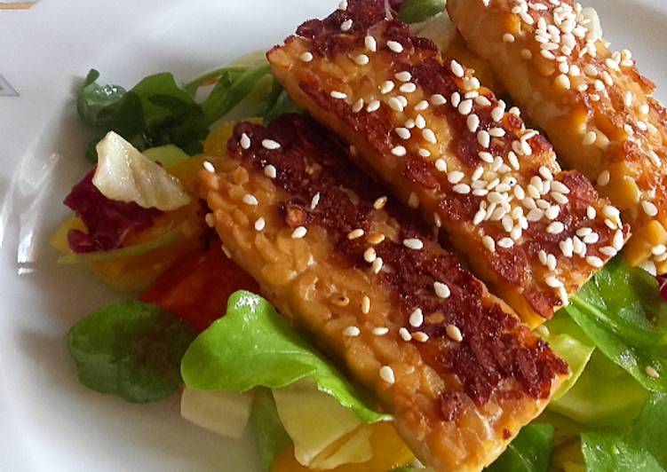 Tempeh alla piastra con insalata mista e arance 🍊🍊🍊