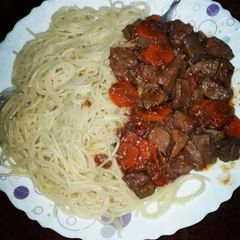 A picture of Spaghetti and liver stew.