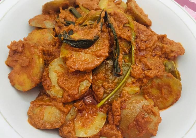 Jengkol rendang