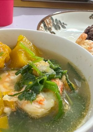 Hình của món Món canh bí đỏ nấu tôm eatclean.