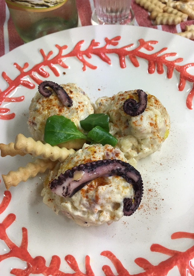 Una foto de Ensaladilla de pulpo