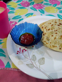 A picture of Indian Aloo paratha.
