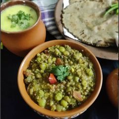 A picture of Moong bajara khichdi.